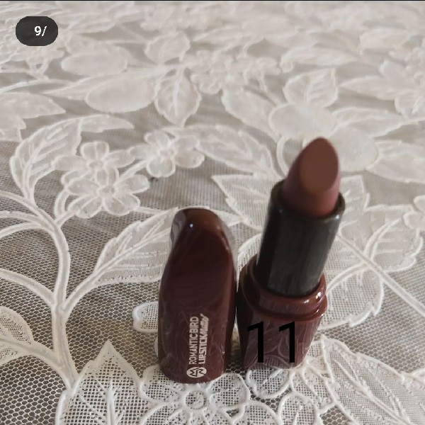 رژلب جامد رومانتیک برد